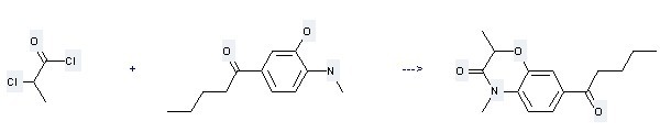 1-Pentanone,1-[3-hydroxy-4-(methylamino)phenyl]- can be used to produce 2,4-dimethyl-7-pentanoyl-4H-benzo[1,4]oxazin-3-one at the temperature of 90 °C.